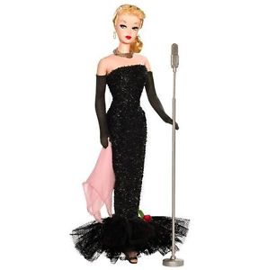 With enough airbrushing any celebrity  can now look perfect like Barbie 